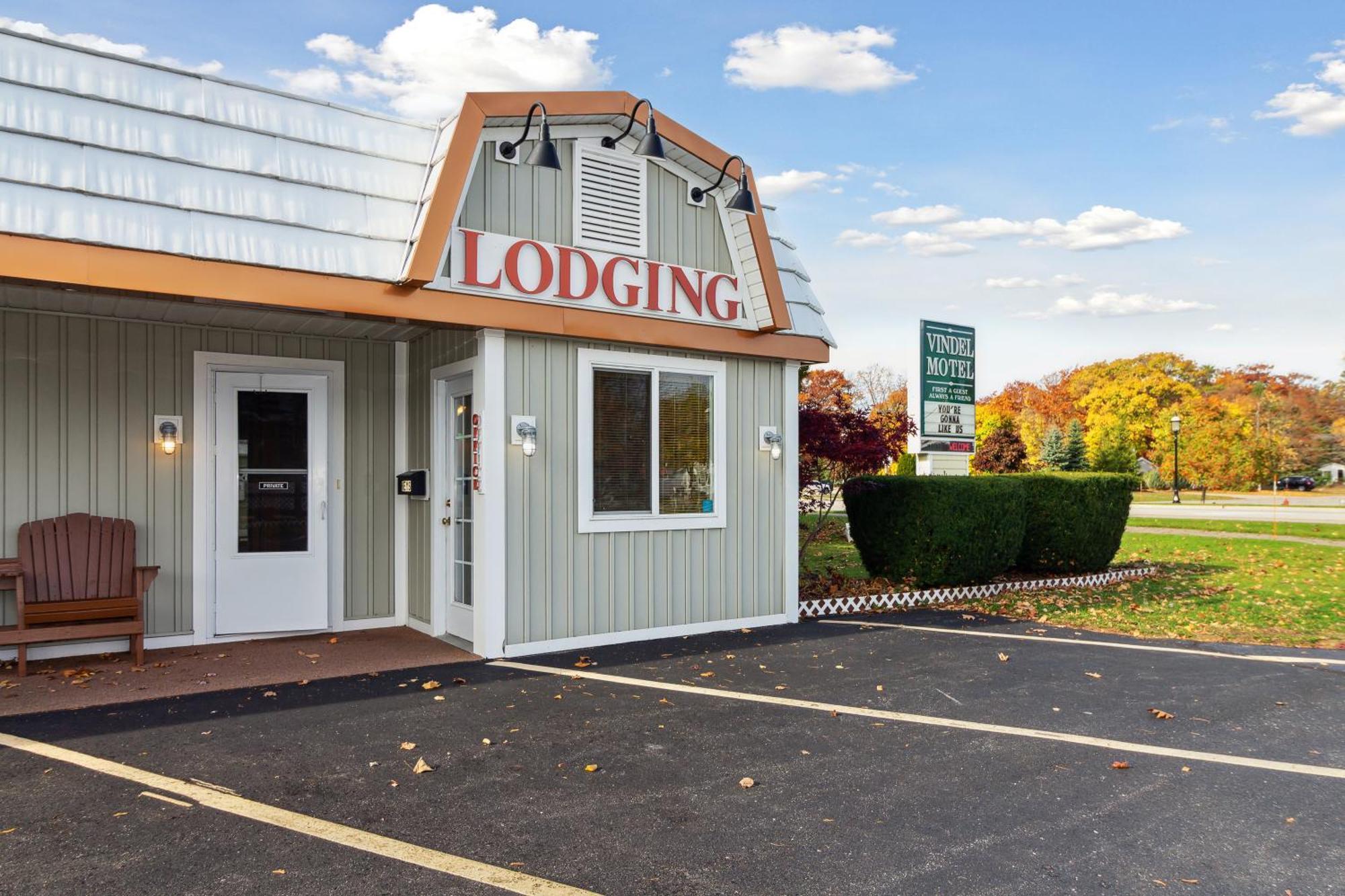 Vindel Motel Mackinaw City Eksteriør bilde