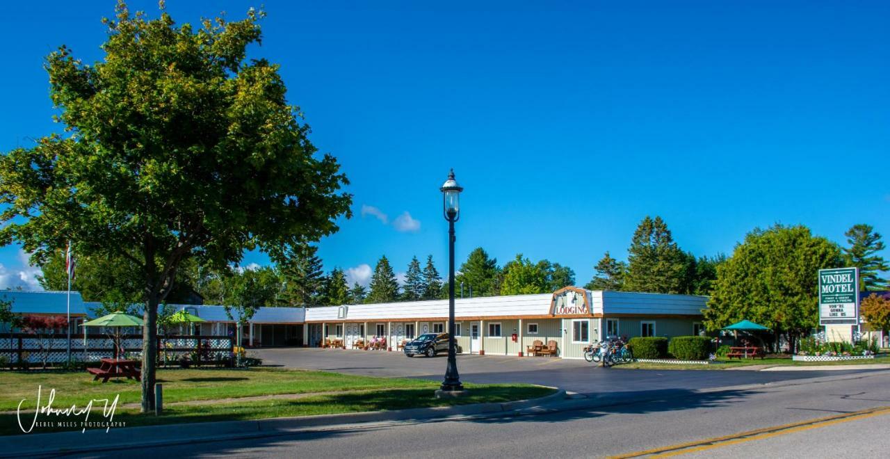 Vindel Motel Mackinaw City Eksteriør bilde