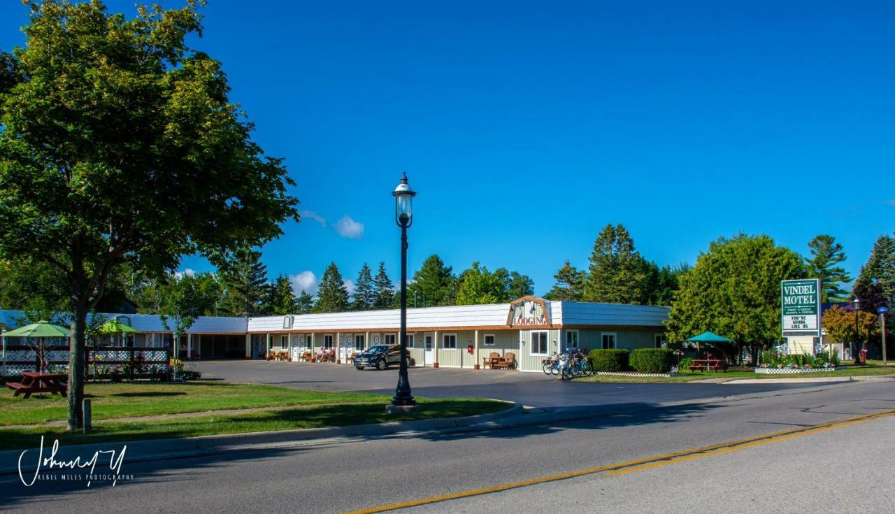 Vindel Motel Mackinaw City Eksteriør bilde